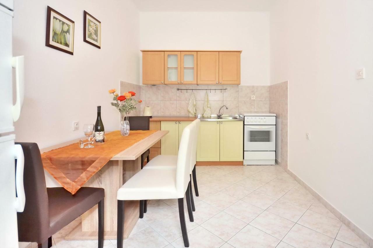 Apartments Perla ミミツェ エクステリア 写真